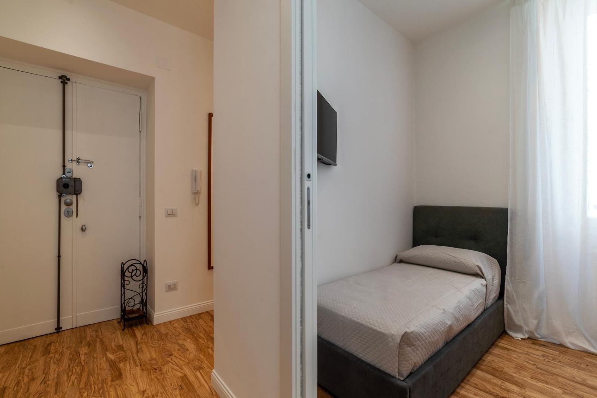 Rome Huge & Cozy Apartment Екстер'єр фото