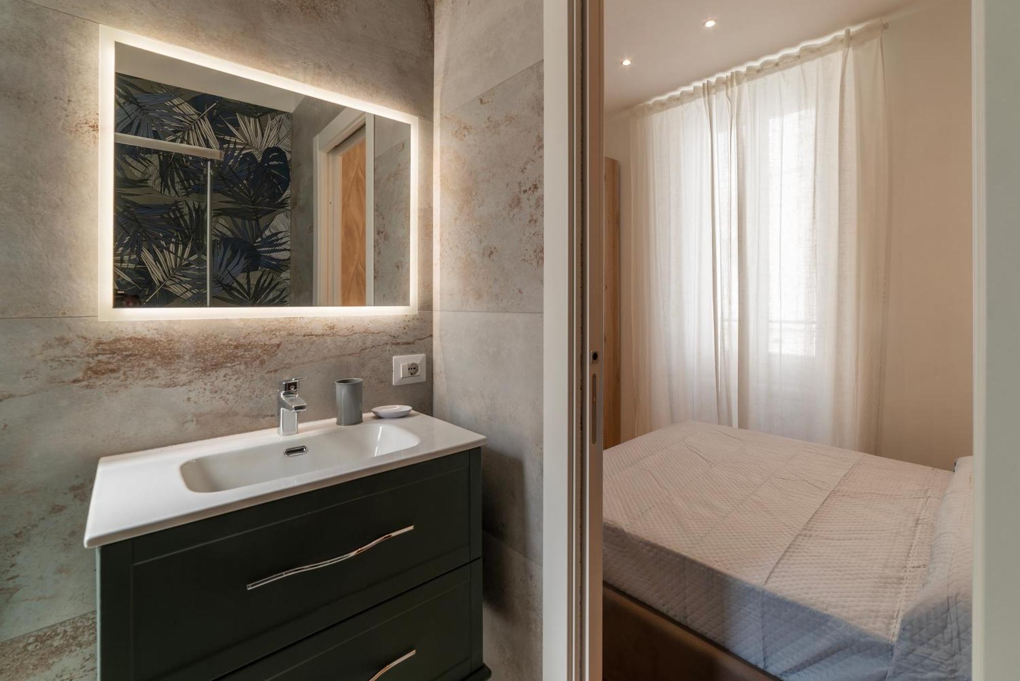 Rome Huge & Cozy Apartment Екстер'єр фото